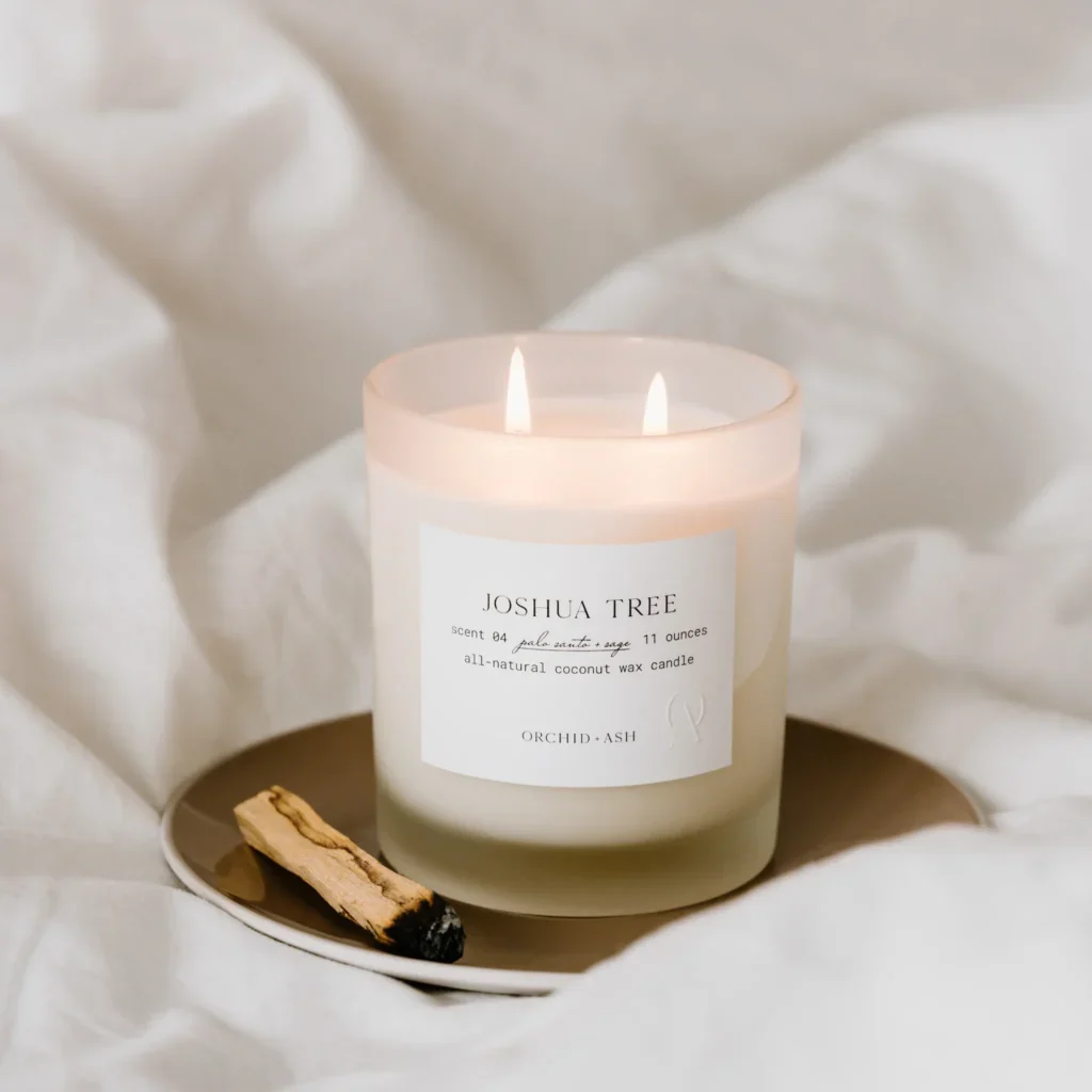 Palo Santo and cedarwood dance with each other to bring in elements of the Earth, while cypress and sage mingle with the slightest hint of orange peel. The end result is an earthy yet bright burn, perfect for your daily meditations and grounding practices.